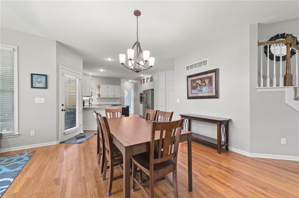 5316 W 139TH Terrace — photo 9