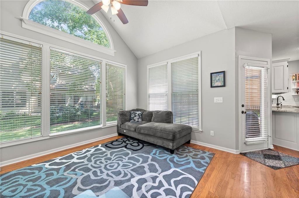 5316 W 139TH Terrace — photo 13