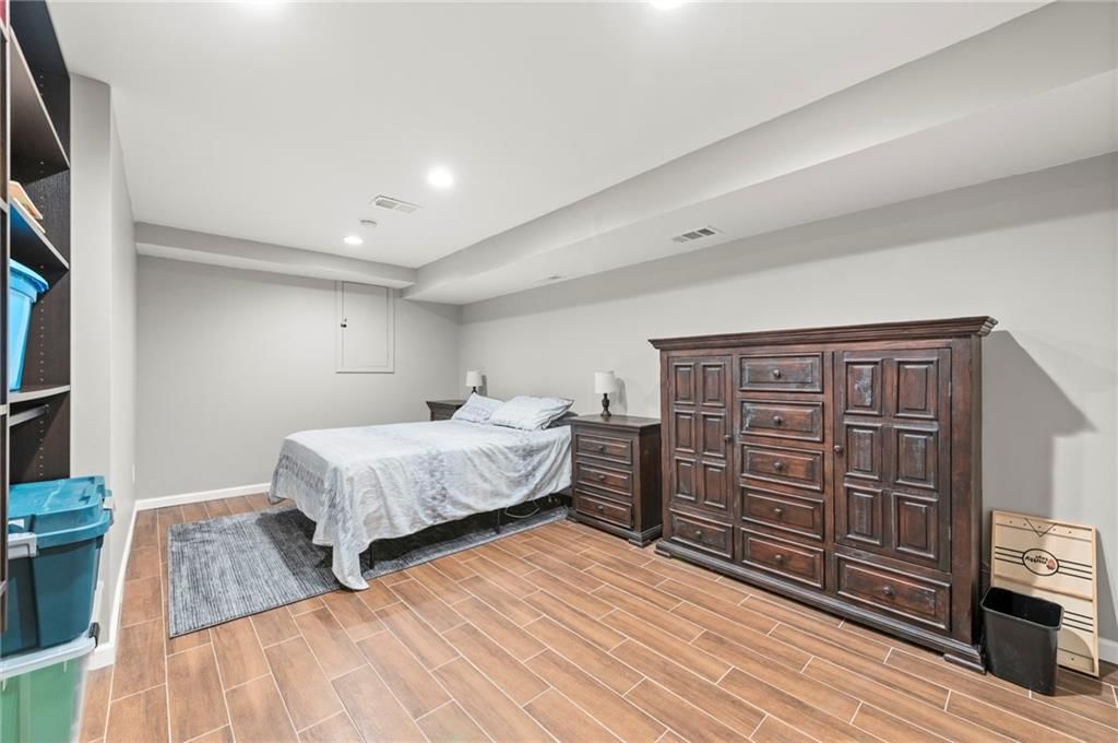 5316 W 139TH Terrace — photo 46