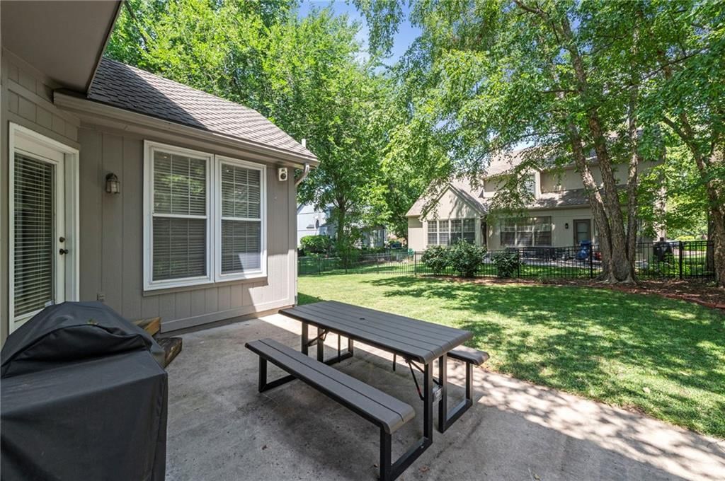 5316 W 139TH Terrace — photo 48