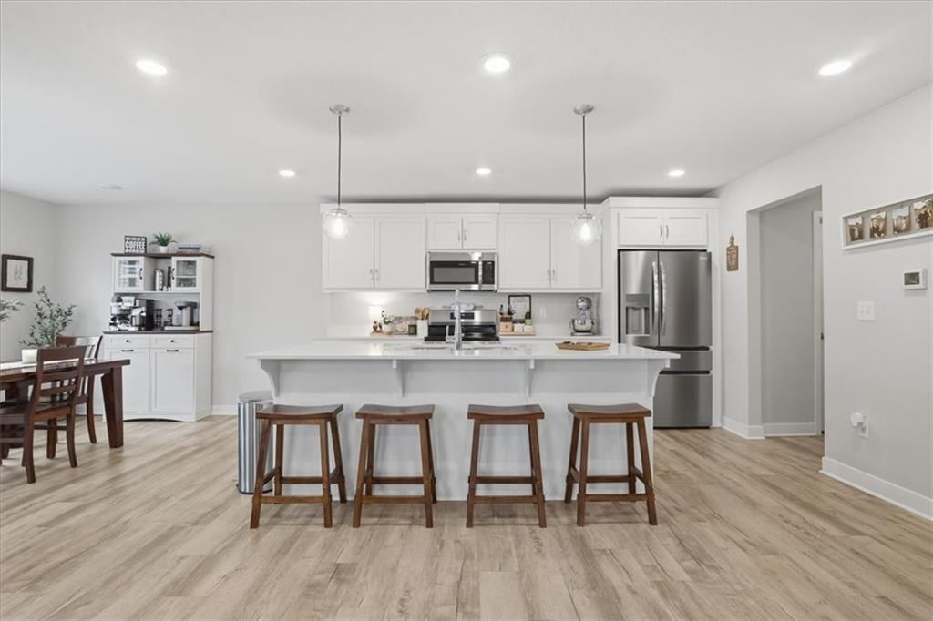 Photo 11 of 36 - 8841 SW 9th Terrace, Lee's Summit, MO 64064