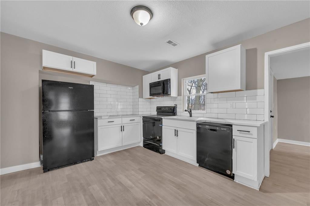 1420 S Appleton Avenue — photo 3