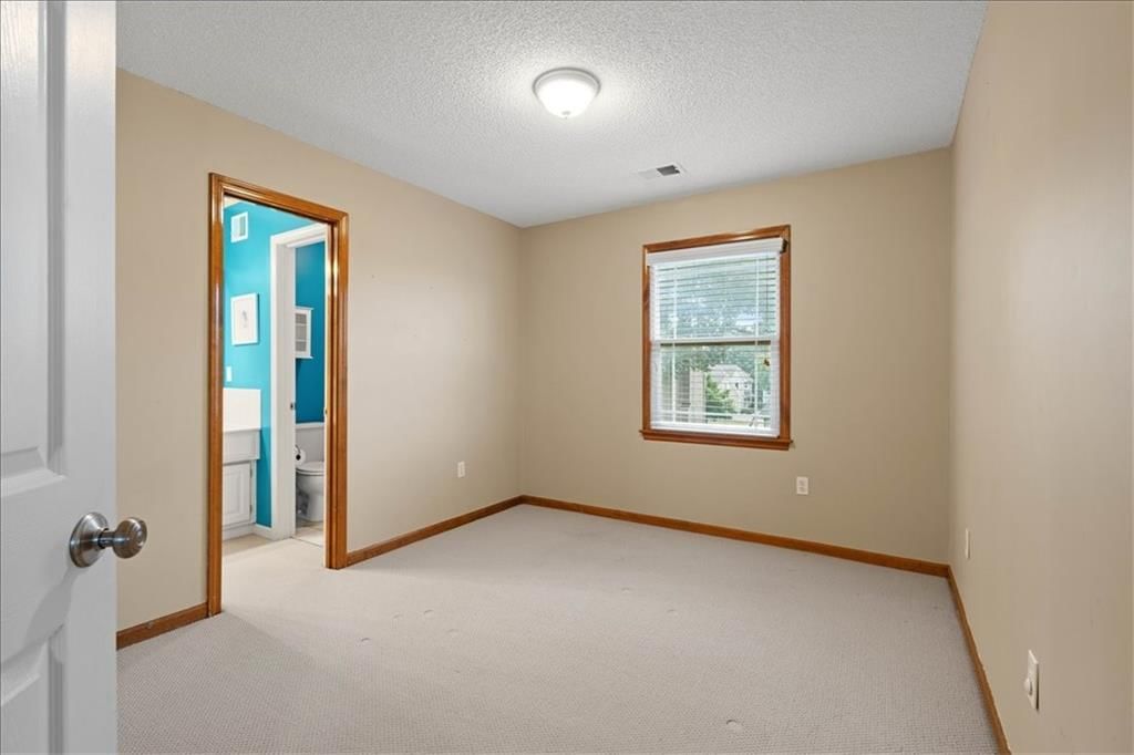 12717 Eby Street — photo 16