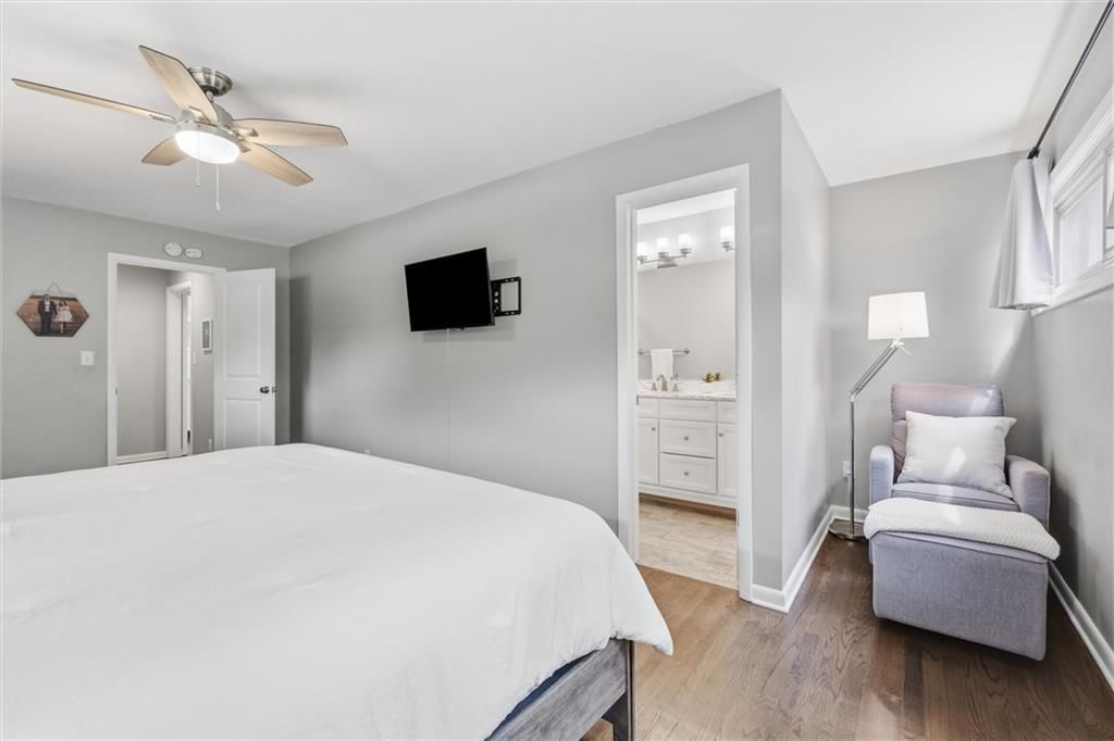8025 Maple Street — photo 22