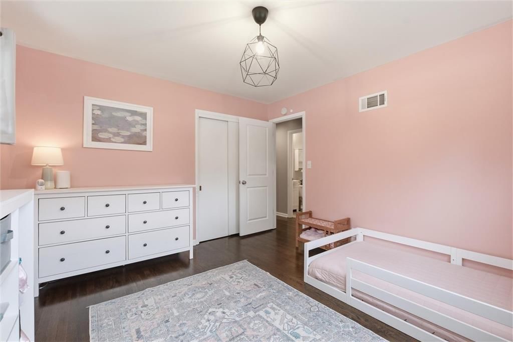 8025 Maple Street — photo 25