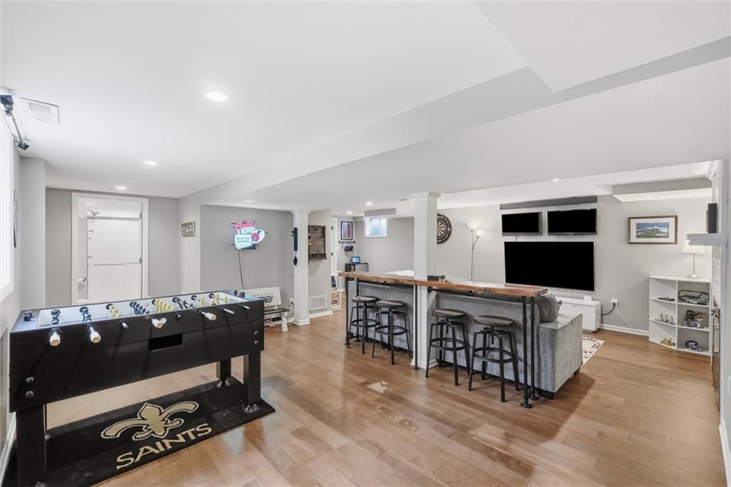 8025 Maple Street — photo 29