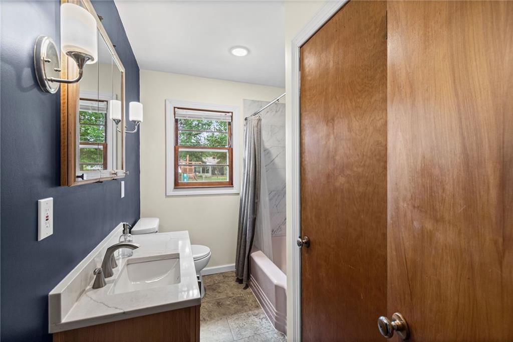 804 SW 19th Street — photo 13