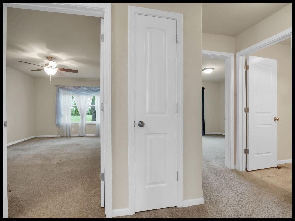 560 NE 115th Road — photo 37