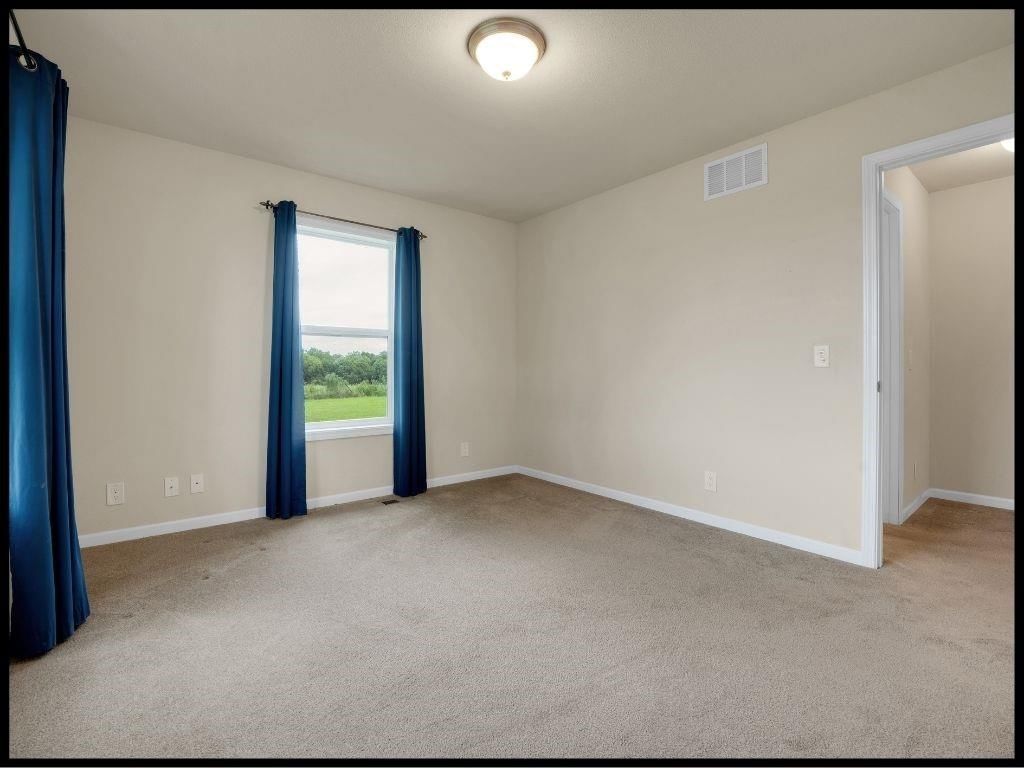 560 NE 115th Road — photo 40