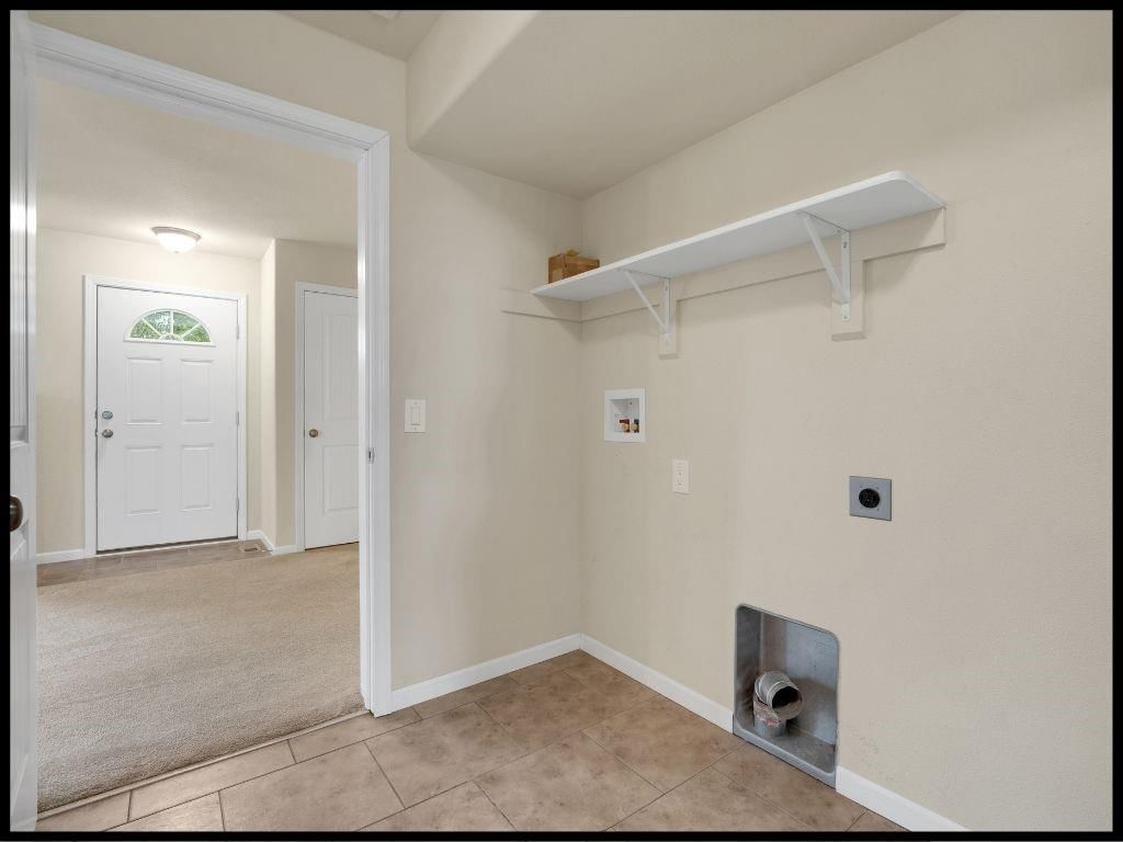 560 NE 115th Road — photo 43