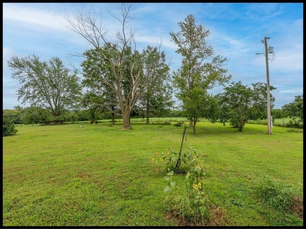 560 NE 115th Road — photo 54