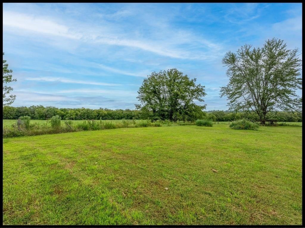 560 NE 115th Road — photo 56