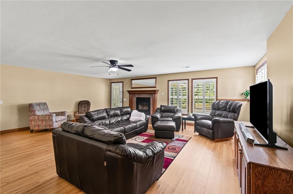 6401 SW Reed Lane — photo 24