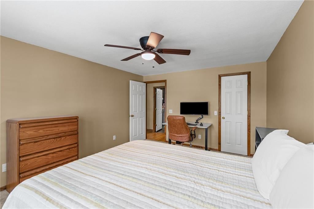 6401 SW Reed Lane — photo 31