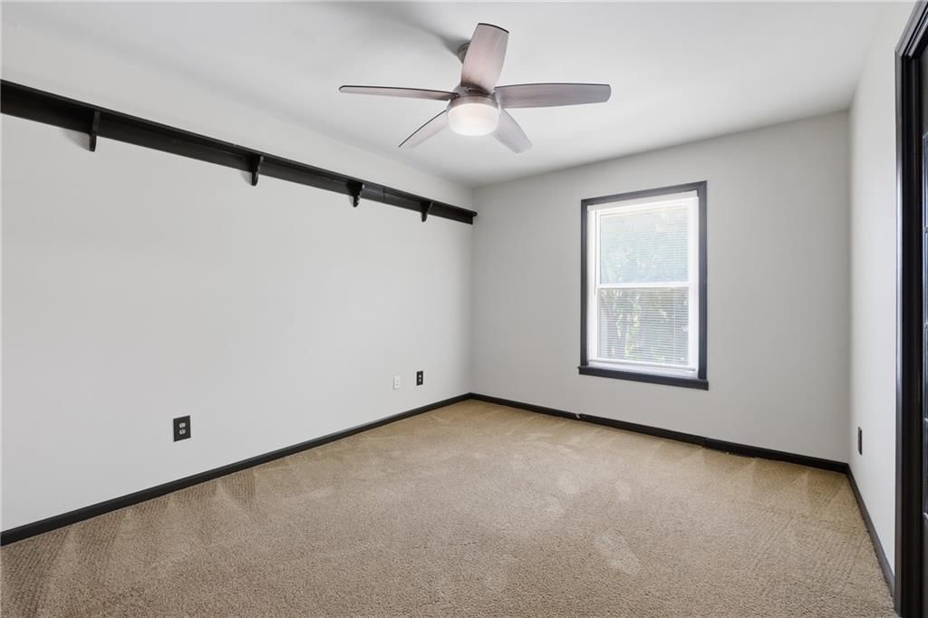 21222 W 70th Street — photo 17
