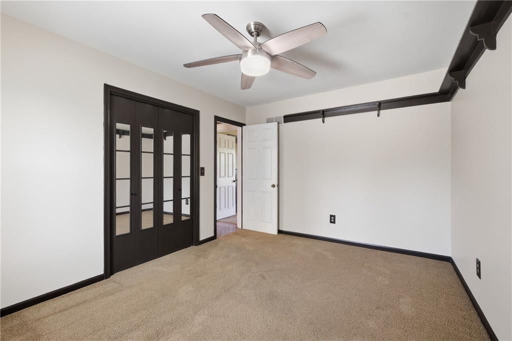 21222 W 70th Street — photo 18