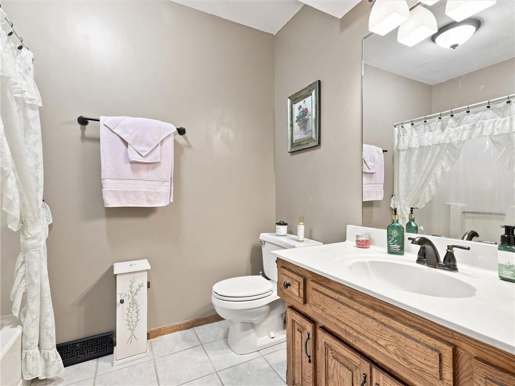 4109 NW 64th Place — photo 13