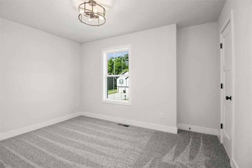 1325 N Holland Court — photo 17