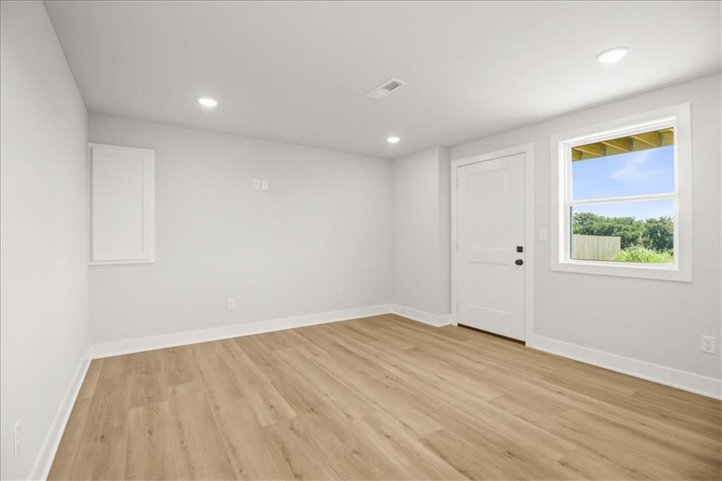 1325 N Holland Court — photo 19
