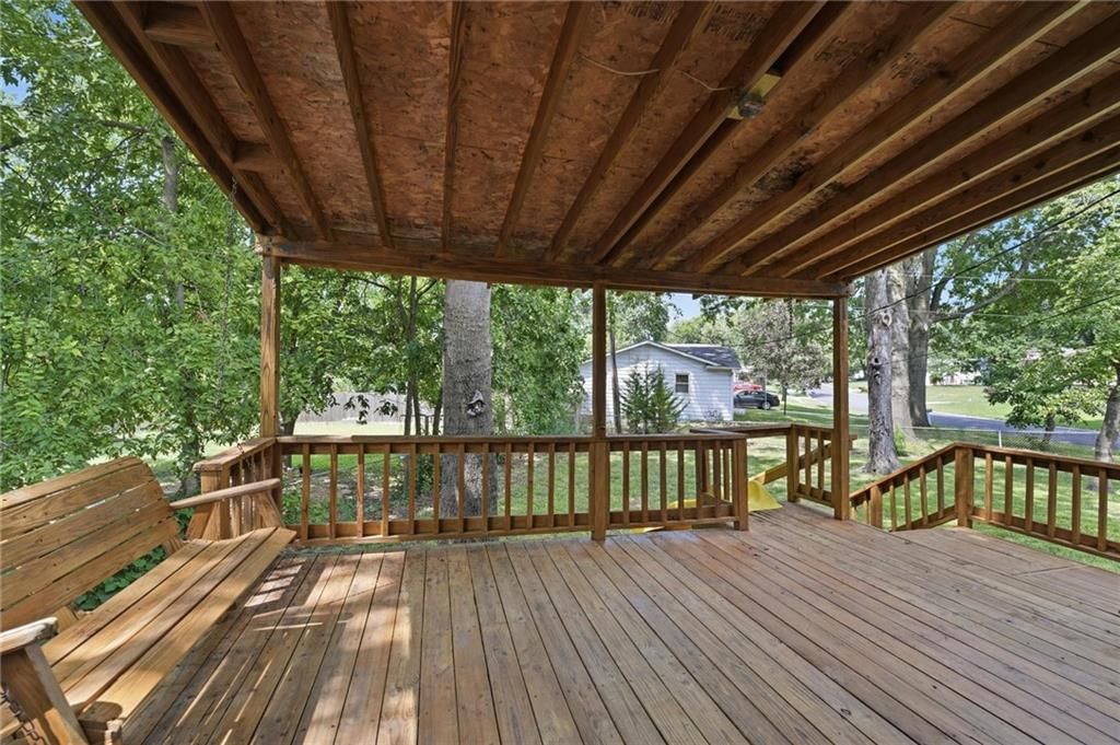 1010 E Langsford Road — photo 27