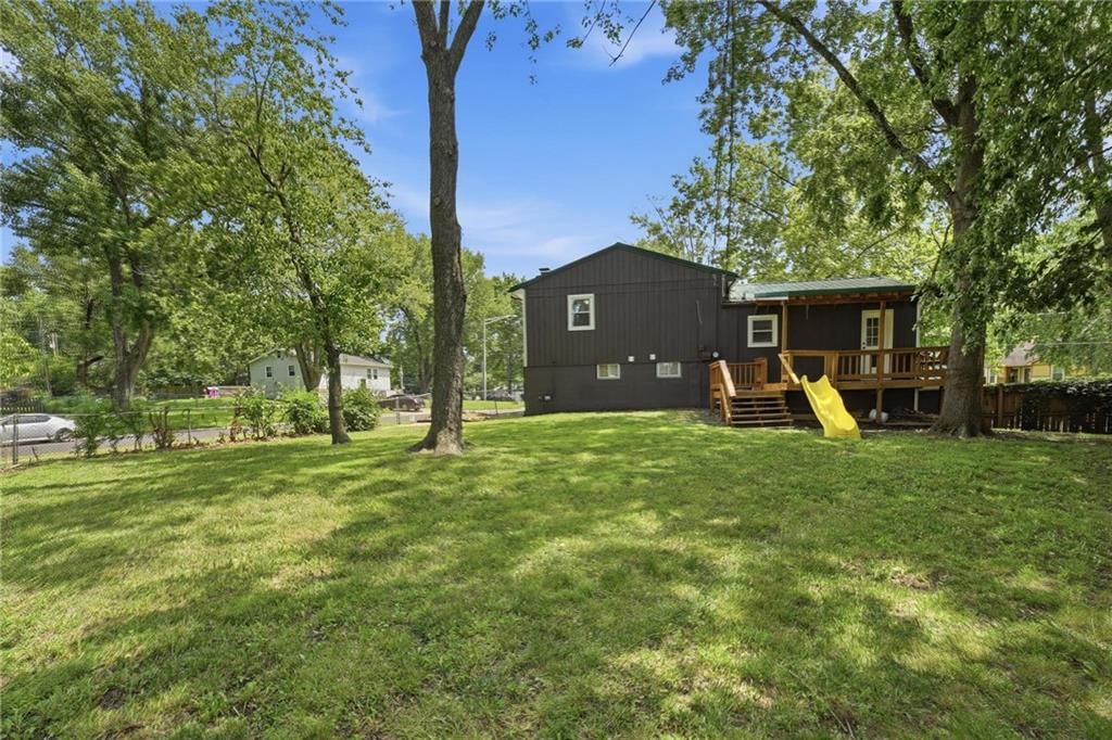 1010 E Langsford Road — photo 29