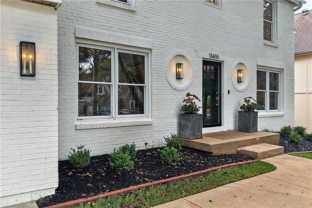 13655 S Sycamore Street — photo 3