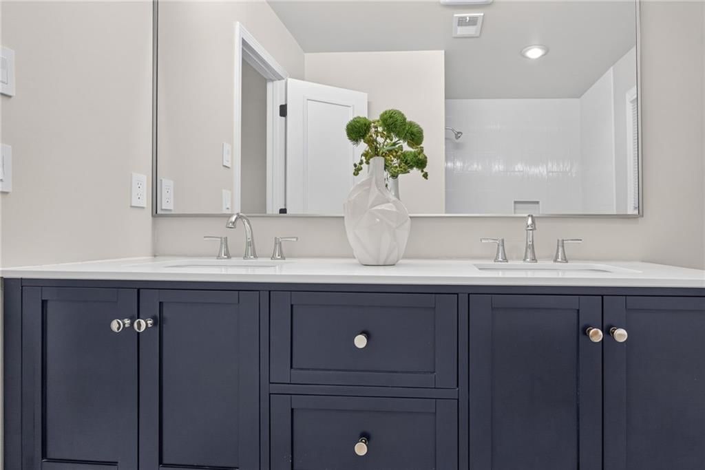 13655 S Sycamore Street — photo 43