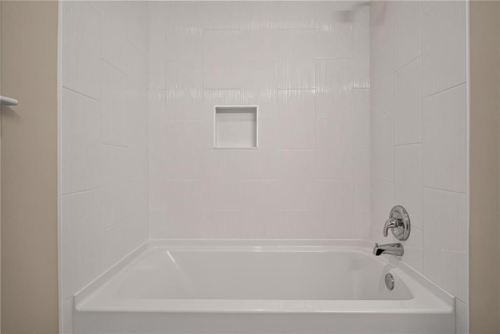 13655 S Sycamore Street — photo 44
