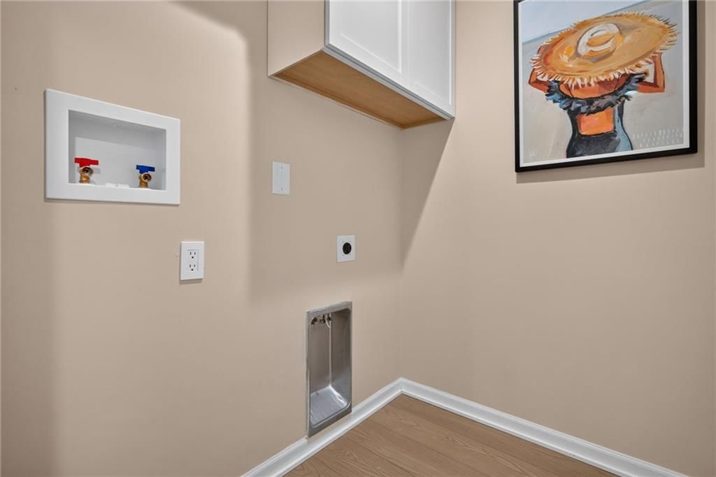 13655 S Sycamore Street — photo 47