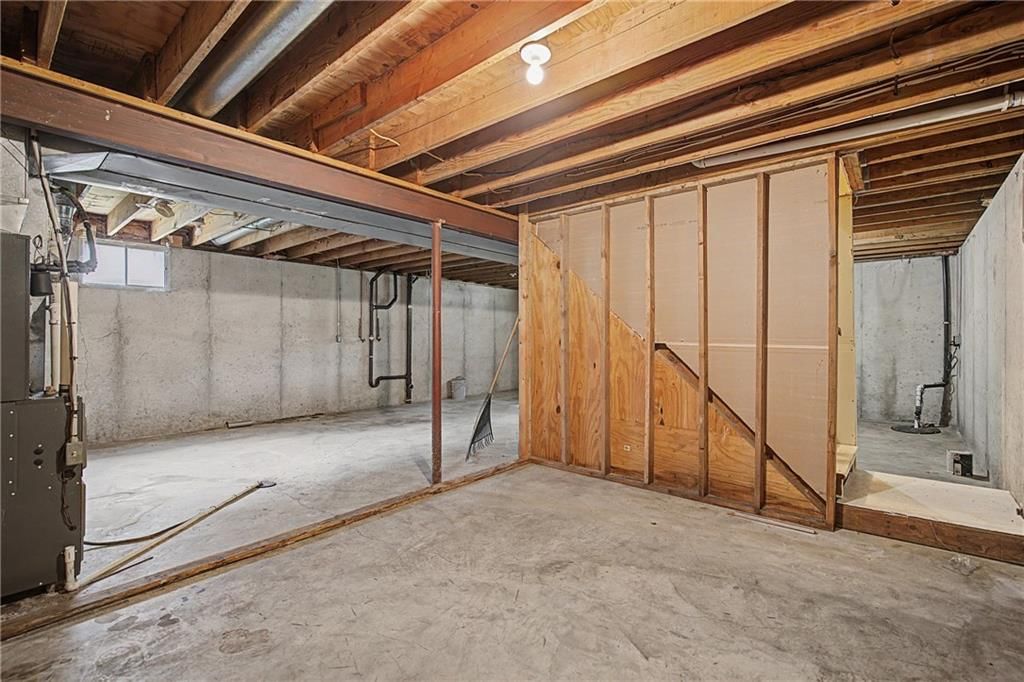 1526 N Pleasant Street — photo 12
