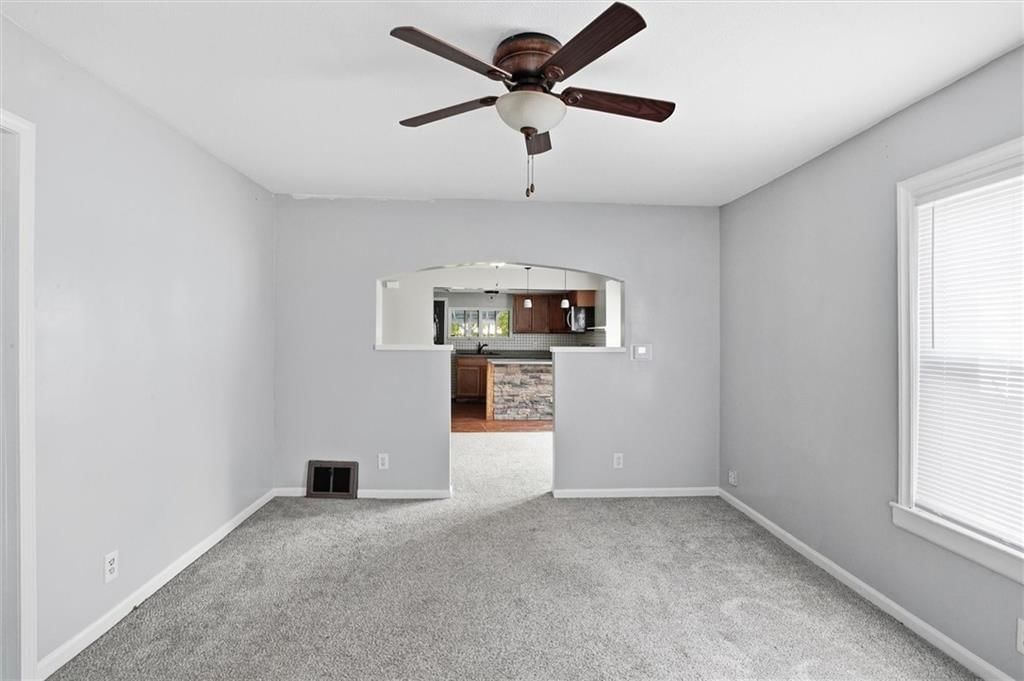 1125 S DODGION Avenue — photo 9