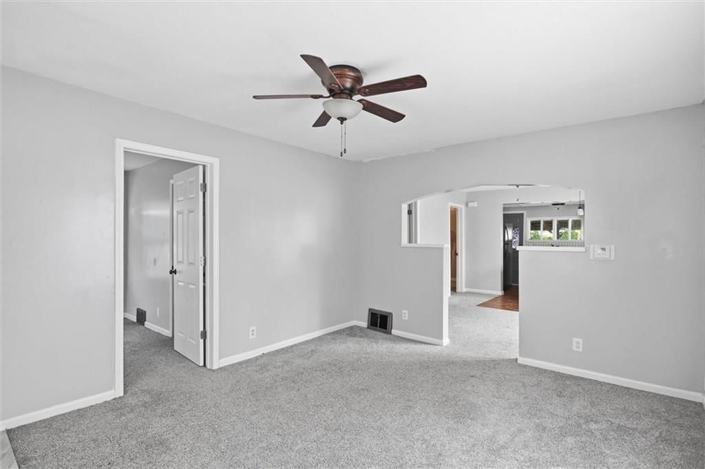 1125 S DODGION Avenue — photo 10