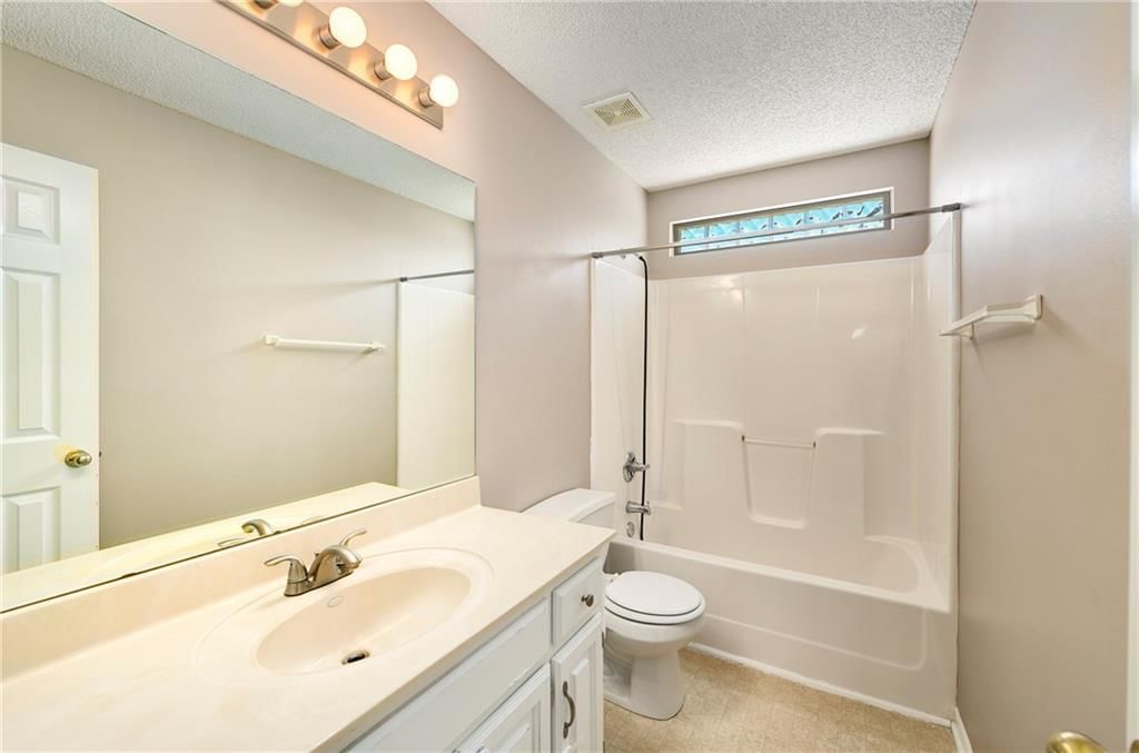 2606 S 24th Street — photo 20