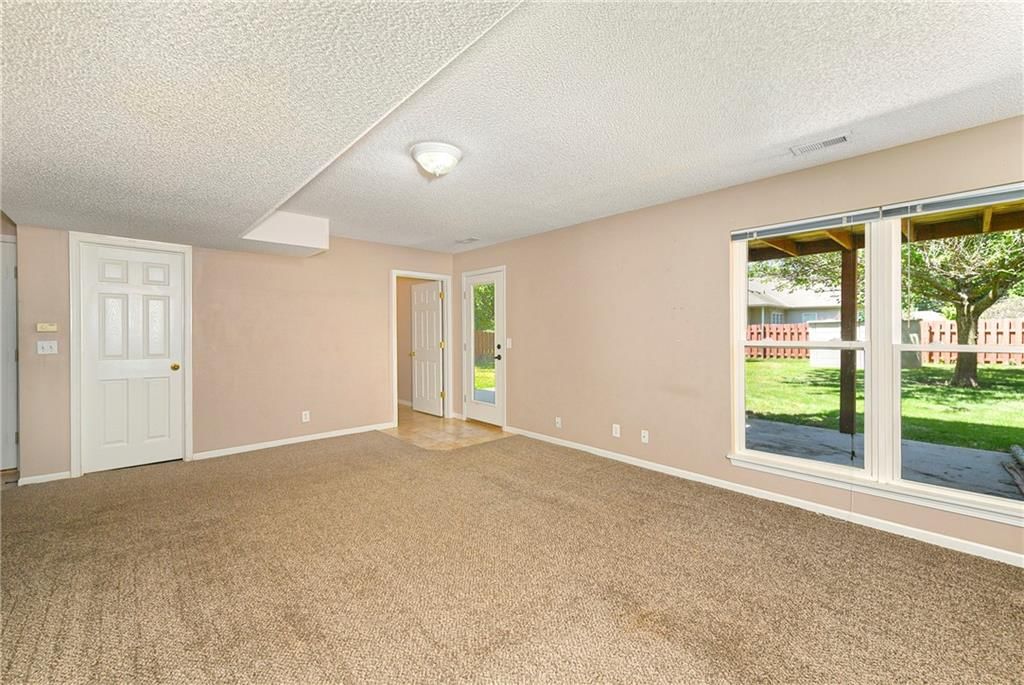 2606 S 24th Street — photo 28