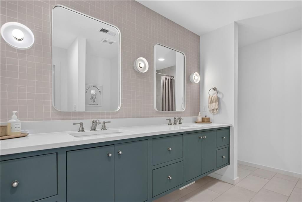 15410 W 166th Terrace — photo 42