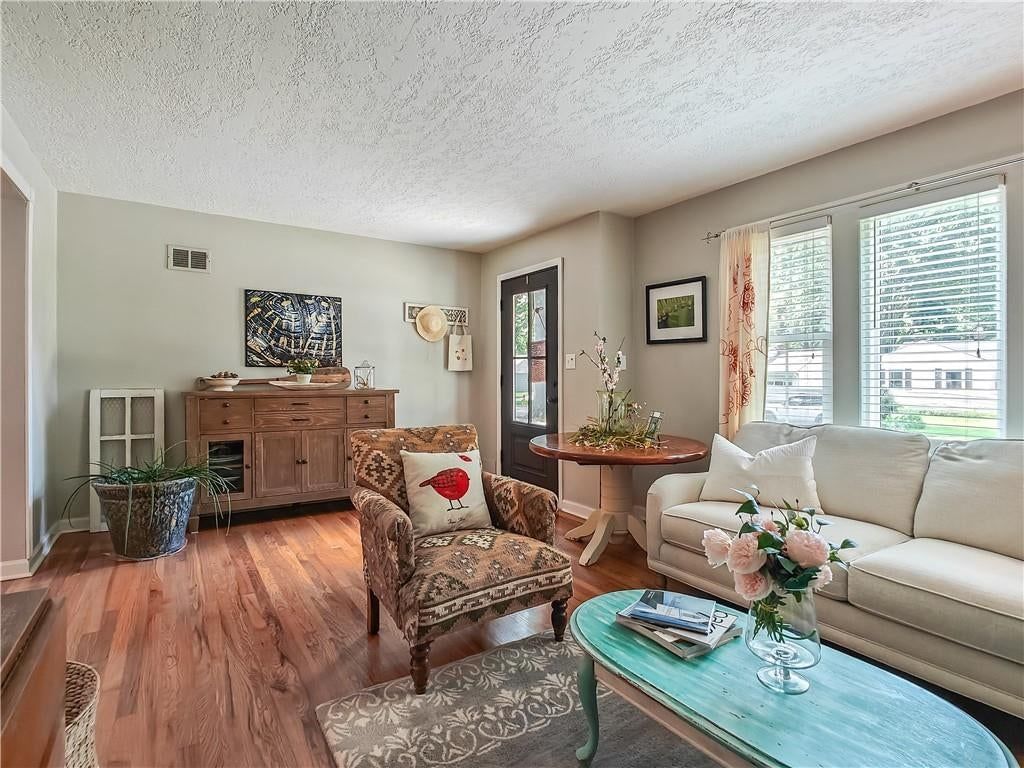 5026 W 72nd Terrace — photo 9