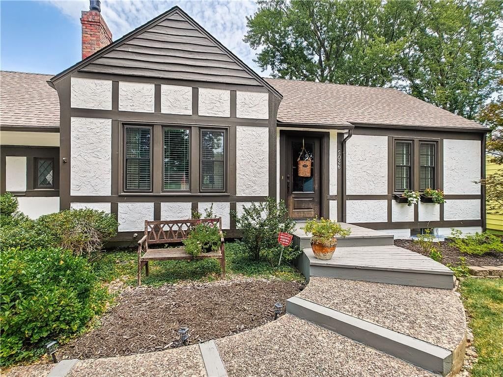 5026 W 72nd Terrace — photo 34