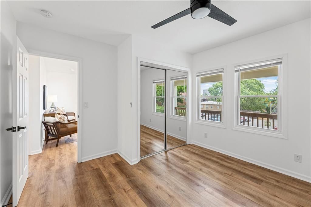 4516 Mercier Street — photo 11
