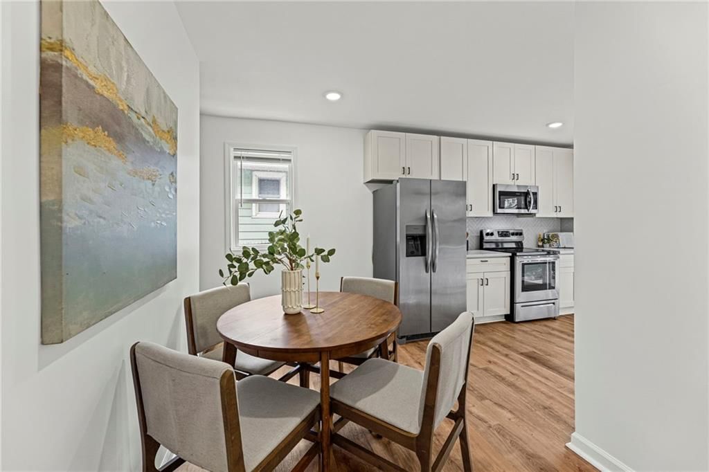 4516 Mercier Street — photo 18