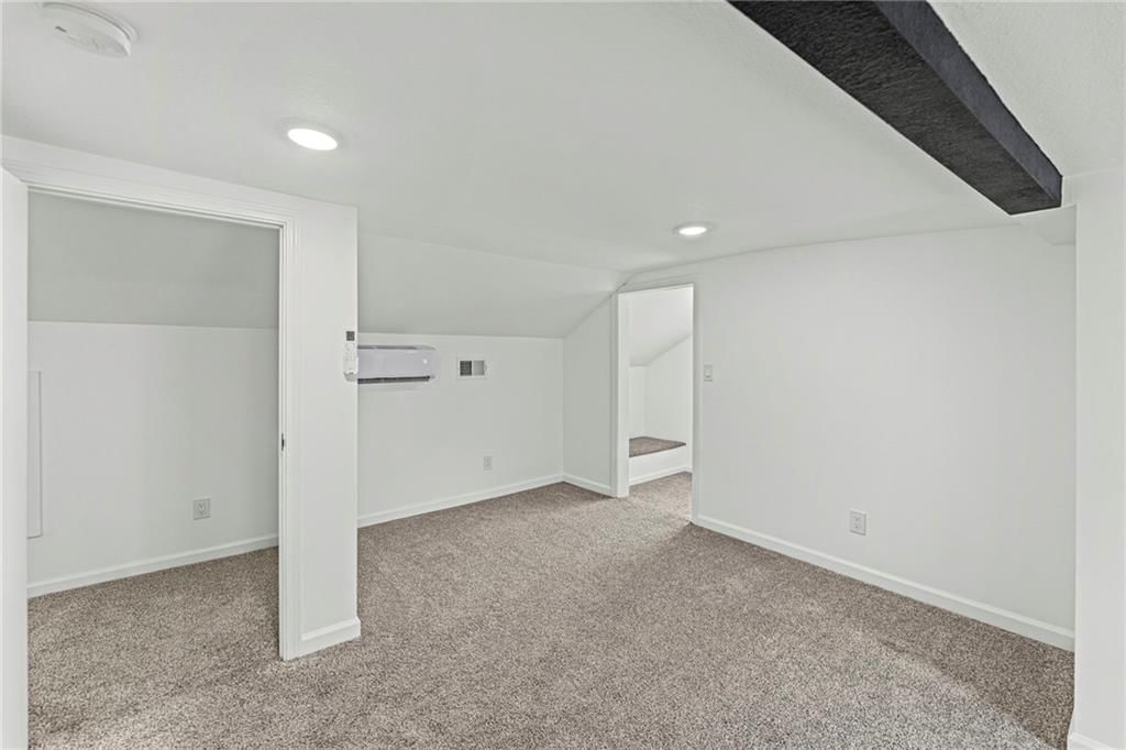 4516 Mercier Street — photo 29