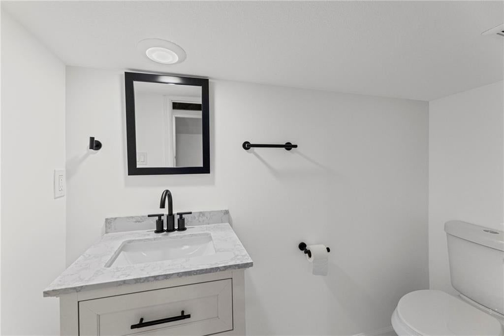 4516 Mercier Street — photo 31