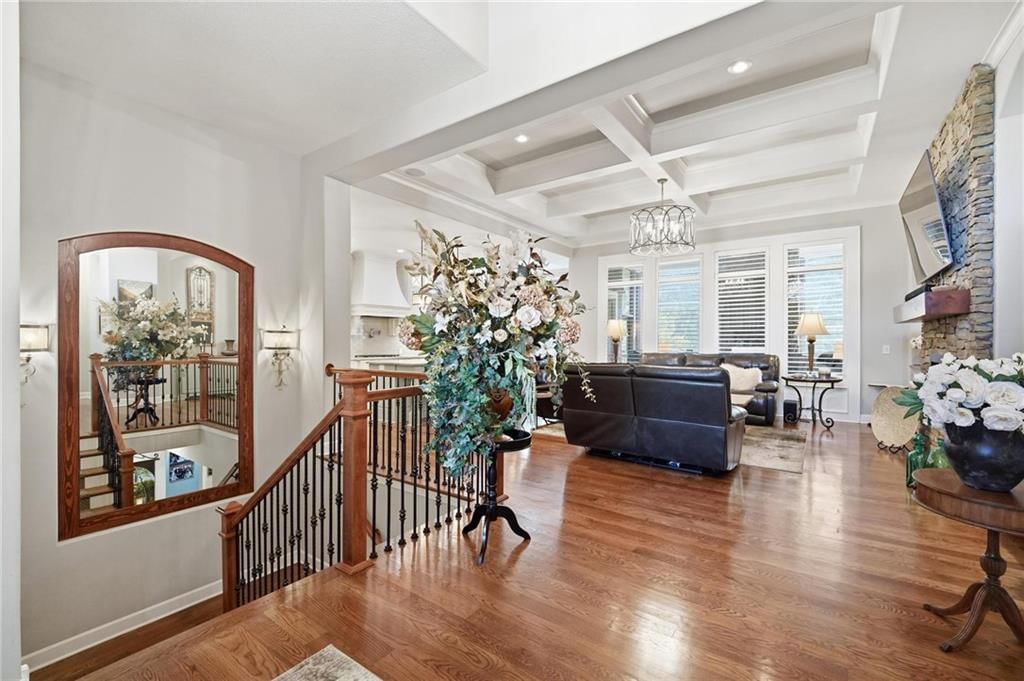 10423 W 168th Terrace — photo 4