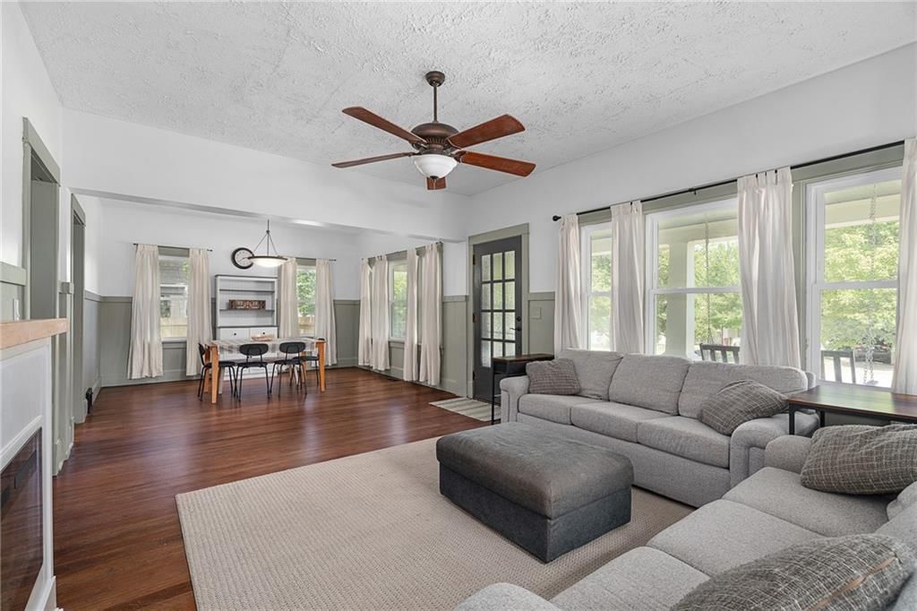 426 N Nettleton Avenue — photo 8