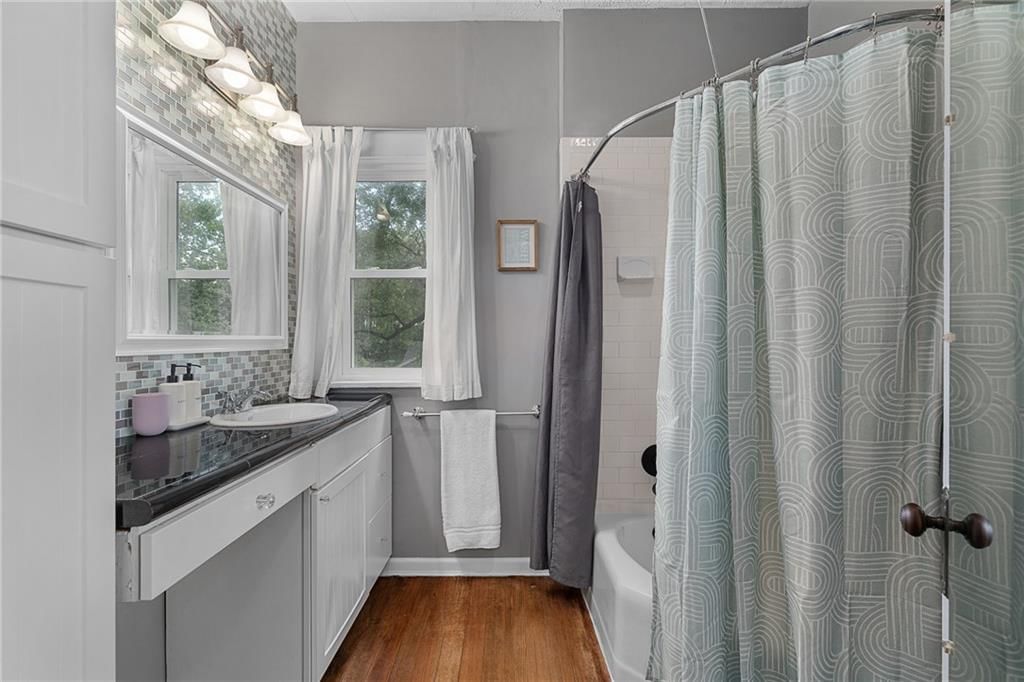 426 N Nettleton Avenue — photo 28