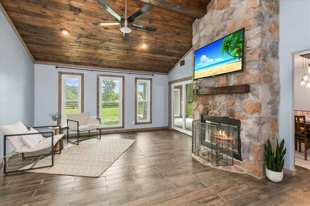 5318 S STILLHOUSE Road — photo 3