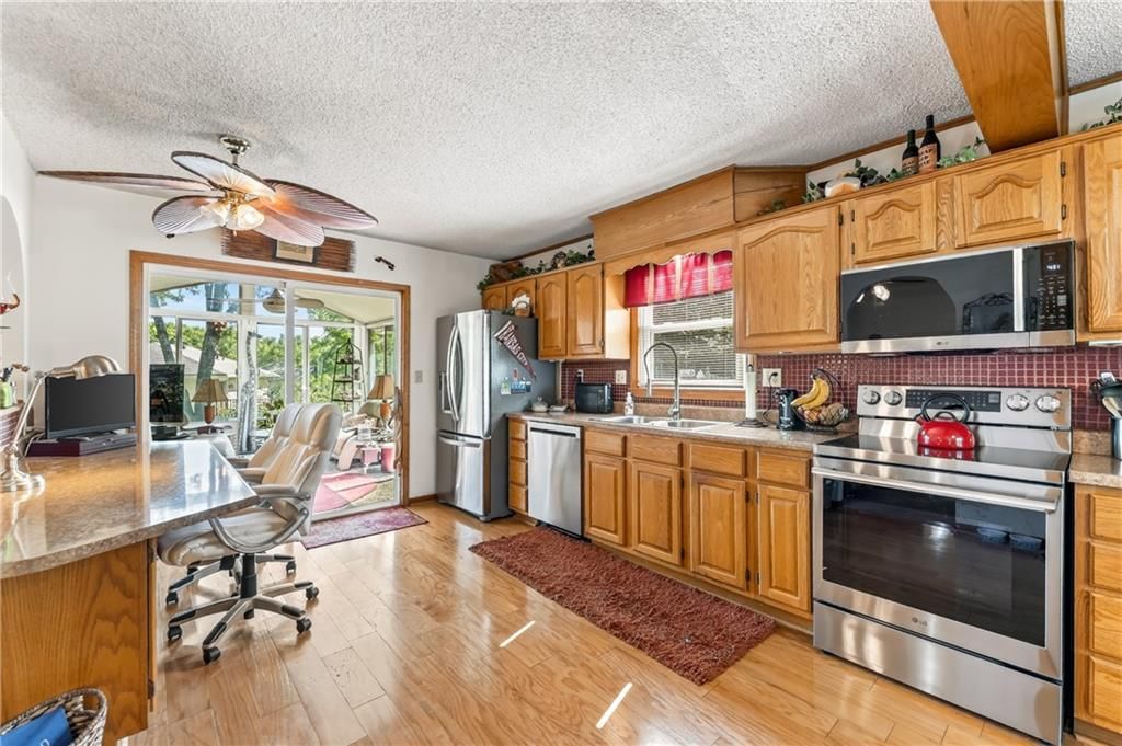 7301 NW 79th Street — photo 14