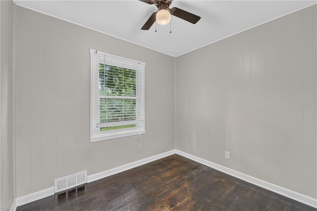 9108 Central Street — photo 8