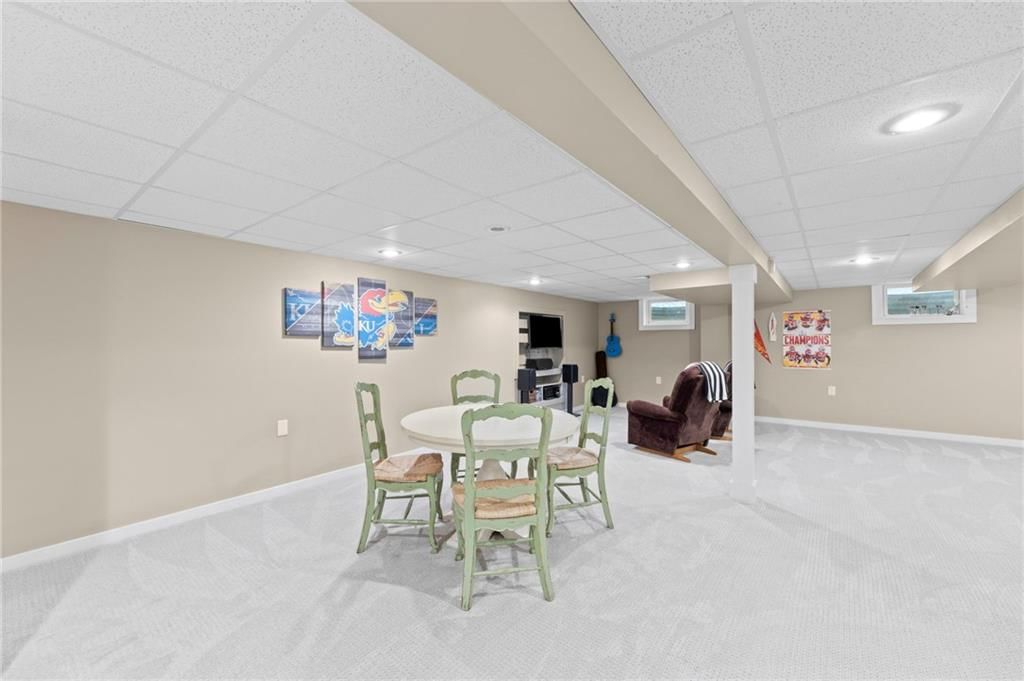 9527 Cedar Street — photo 26