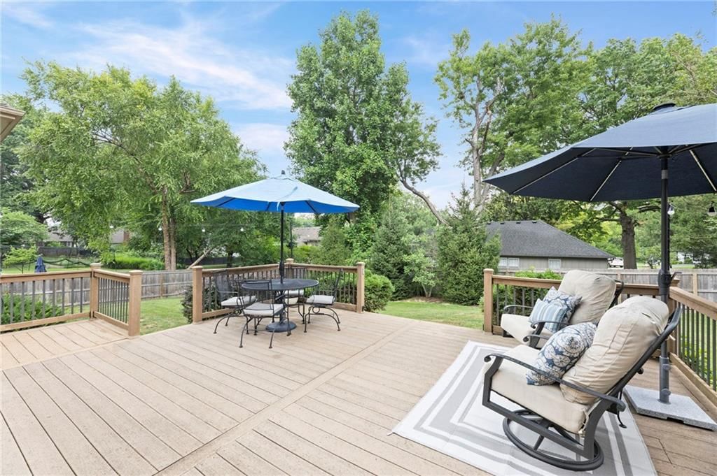 9527 Cedar Street — photo 29