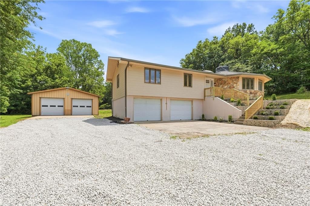 19607 Fightmaster Road — photo 2